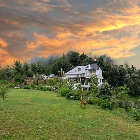 Saffronstays Hydrangea Hill, Mukteshwar Kāthgodām Eksteriør bilde